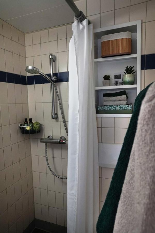 Rcadia Gaming House Bed & Breakfast Хамбург Екстериор снимка