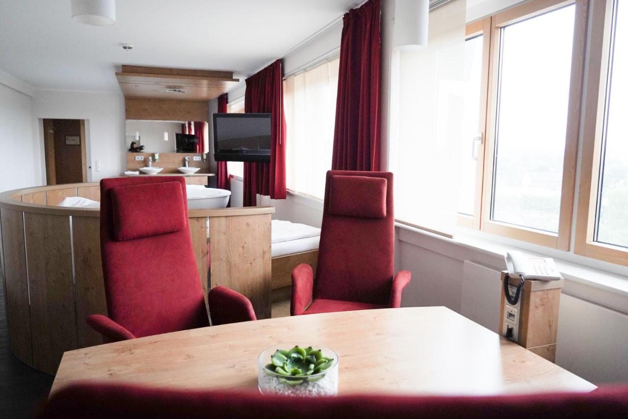Rcadia Gaming House Bed & Breakfast Хамбург Екстериор снимка
