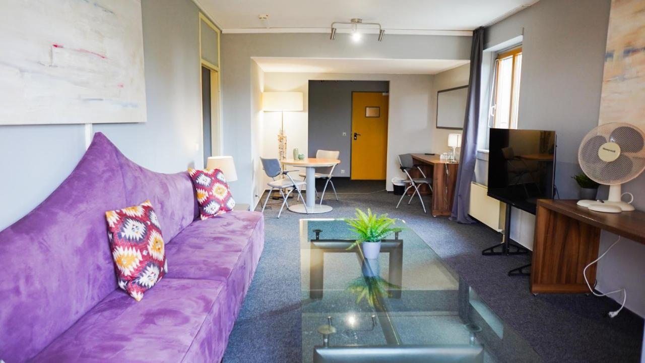 Rcadia Gaming House Bed & Breakfast Хамбург Екстериор снимка