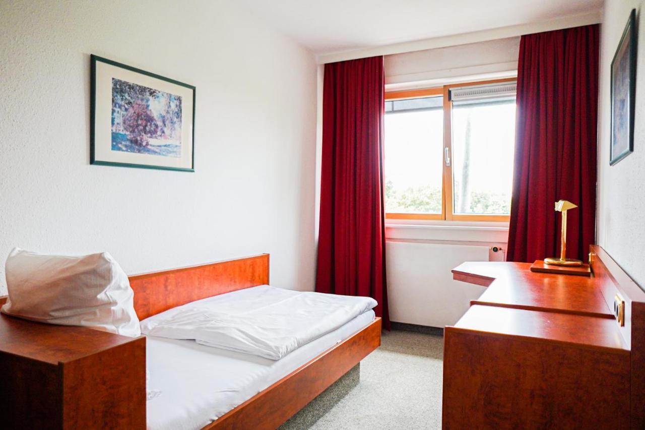 Rcadia Gaming House Bed & Breakfast Хамбург Екстериор снимка